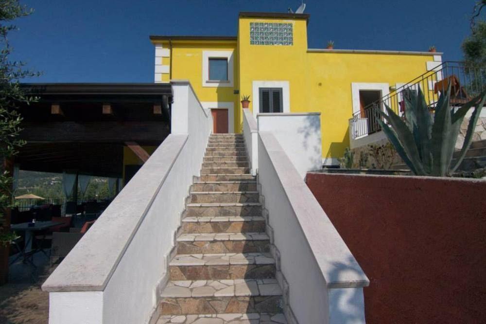 Borgo Del Nespolo Bed & Breakfast Peschici Eksteriør bilde